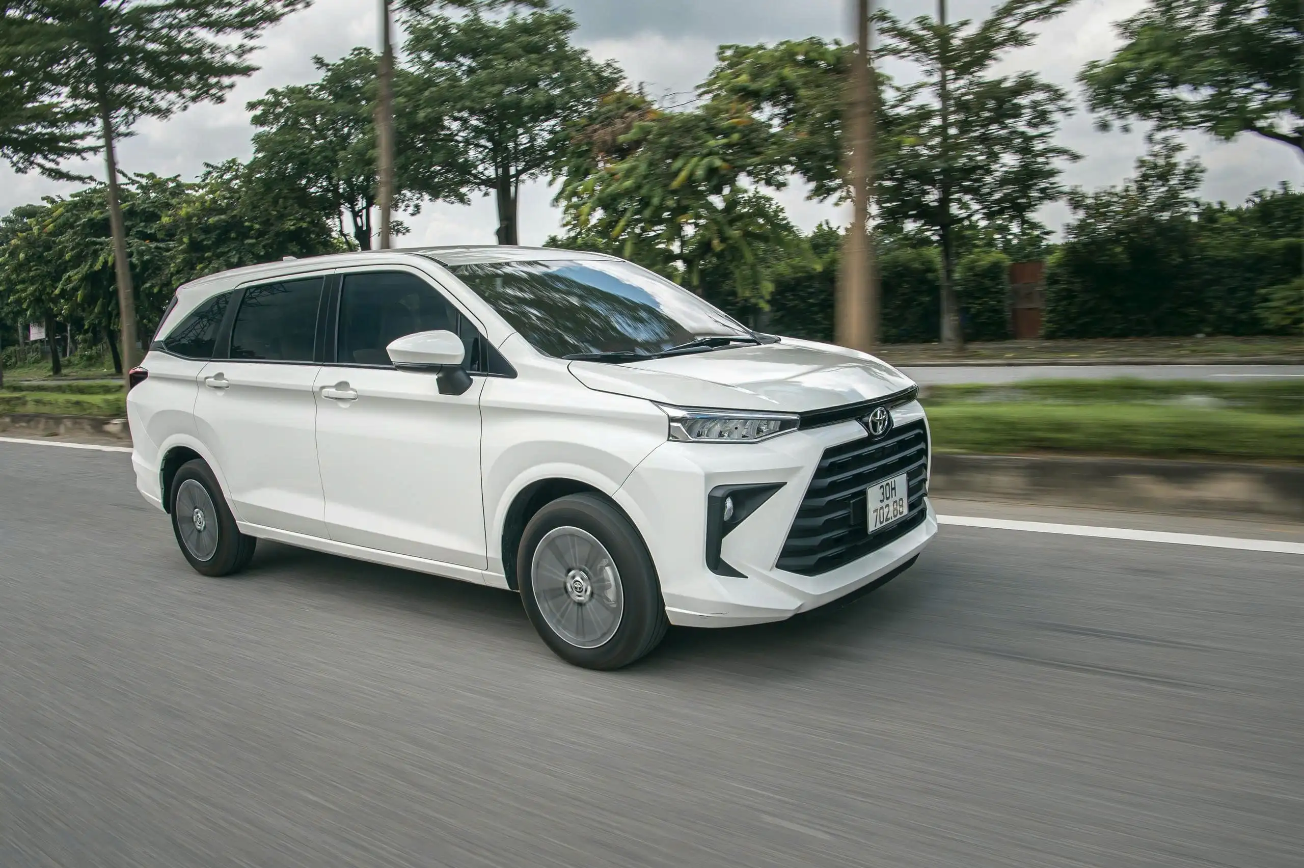 Đầu xe phá cách đầy ấn tượng