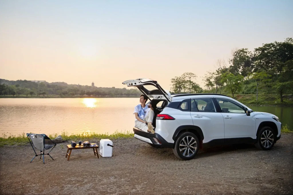 Ảnh xe camping Toyota Corolla Cross Thăng Long Cầu Giấy Hà Nội